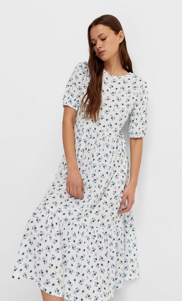 robe-midi-fleurs-bleu