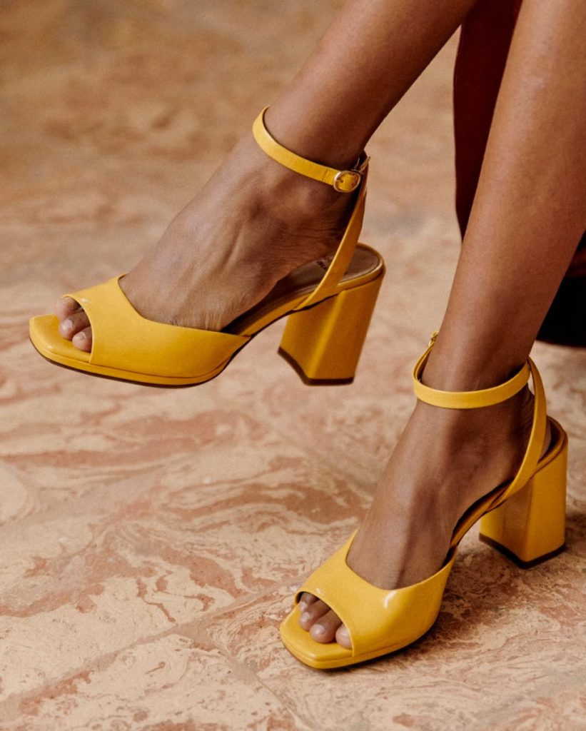 sandales-jaune-sezane